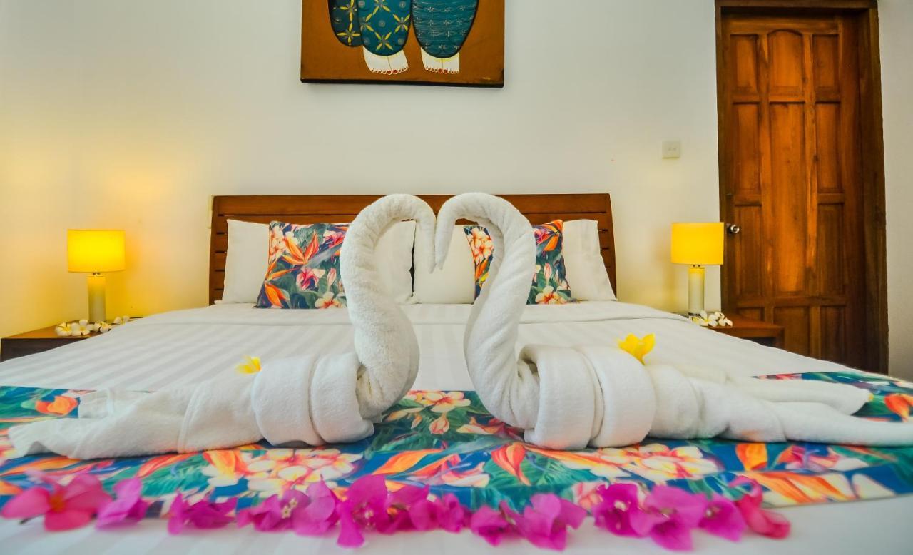 Resort Gili Trawangan Exterior photo